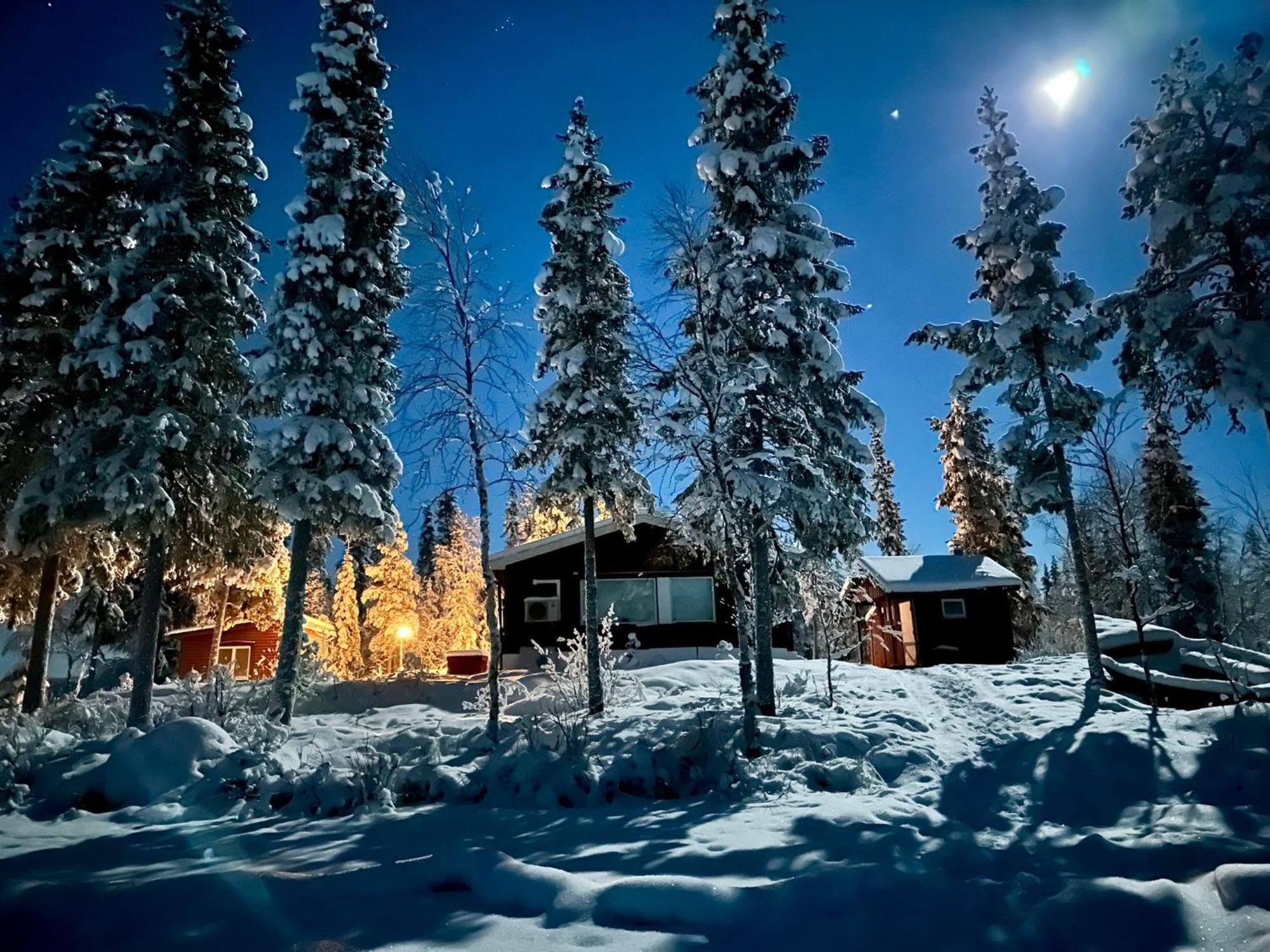 Camp Caroli Family House Villa Jukkasjarvi Exterior photo